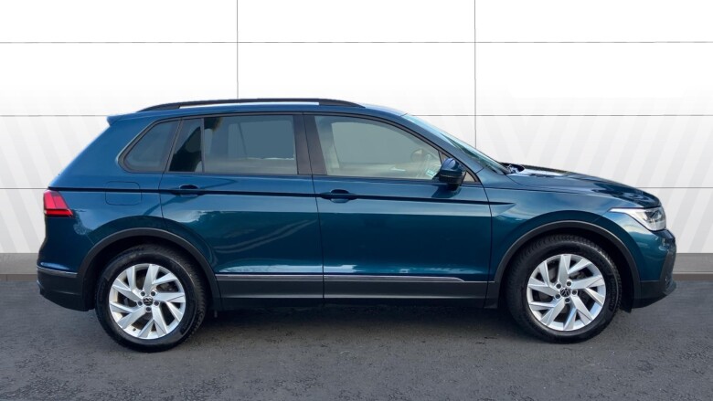 Volkswagen Tiguan 1.5 TSI 150 Life 5dr Petrol Estate